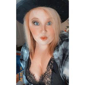 Meet your Posher, Mackenzie